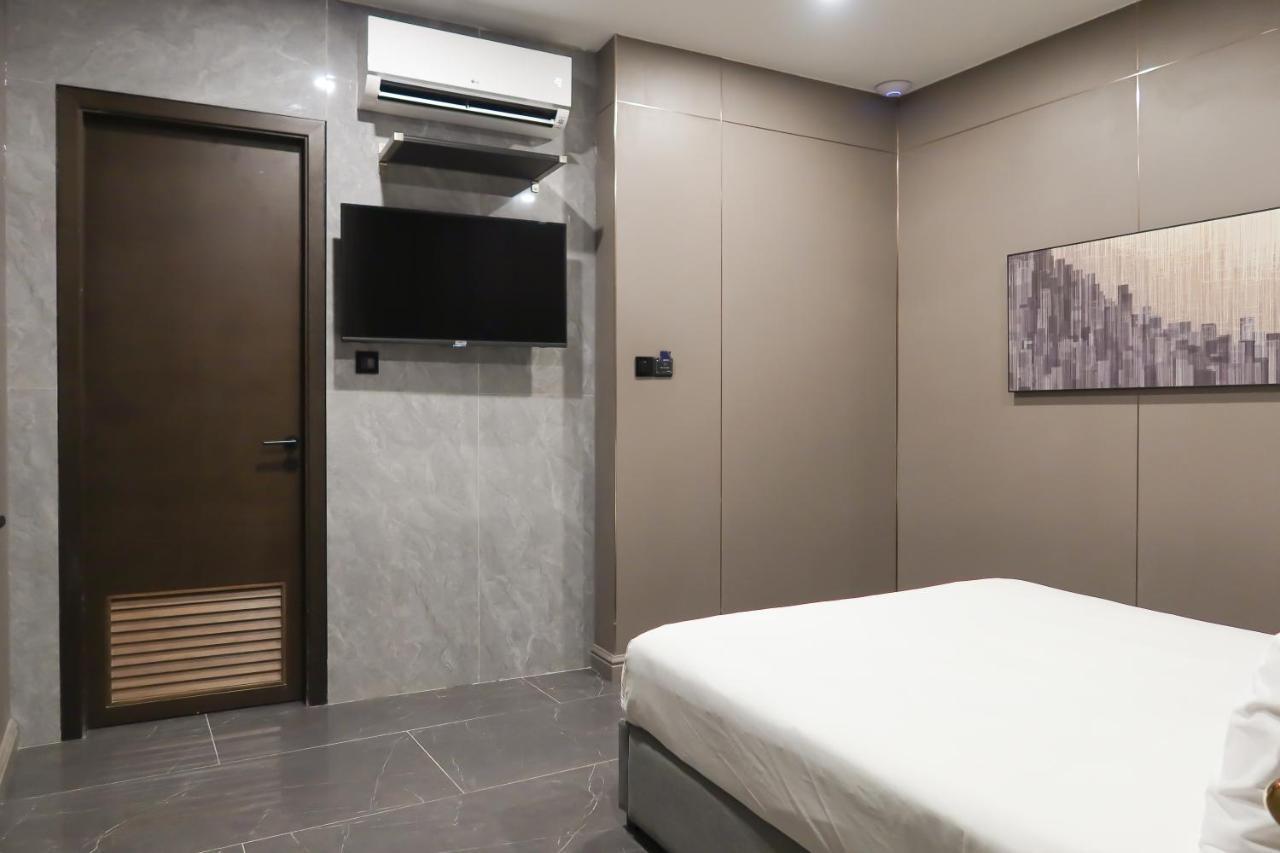 Recharge Studio Apartment & Suites Singapur Exteriér fotografie