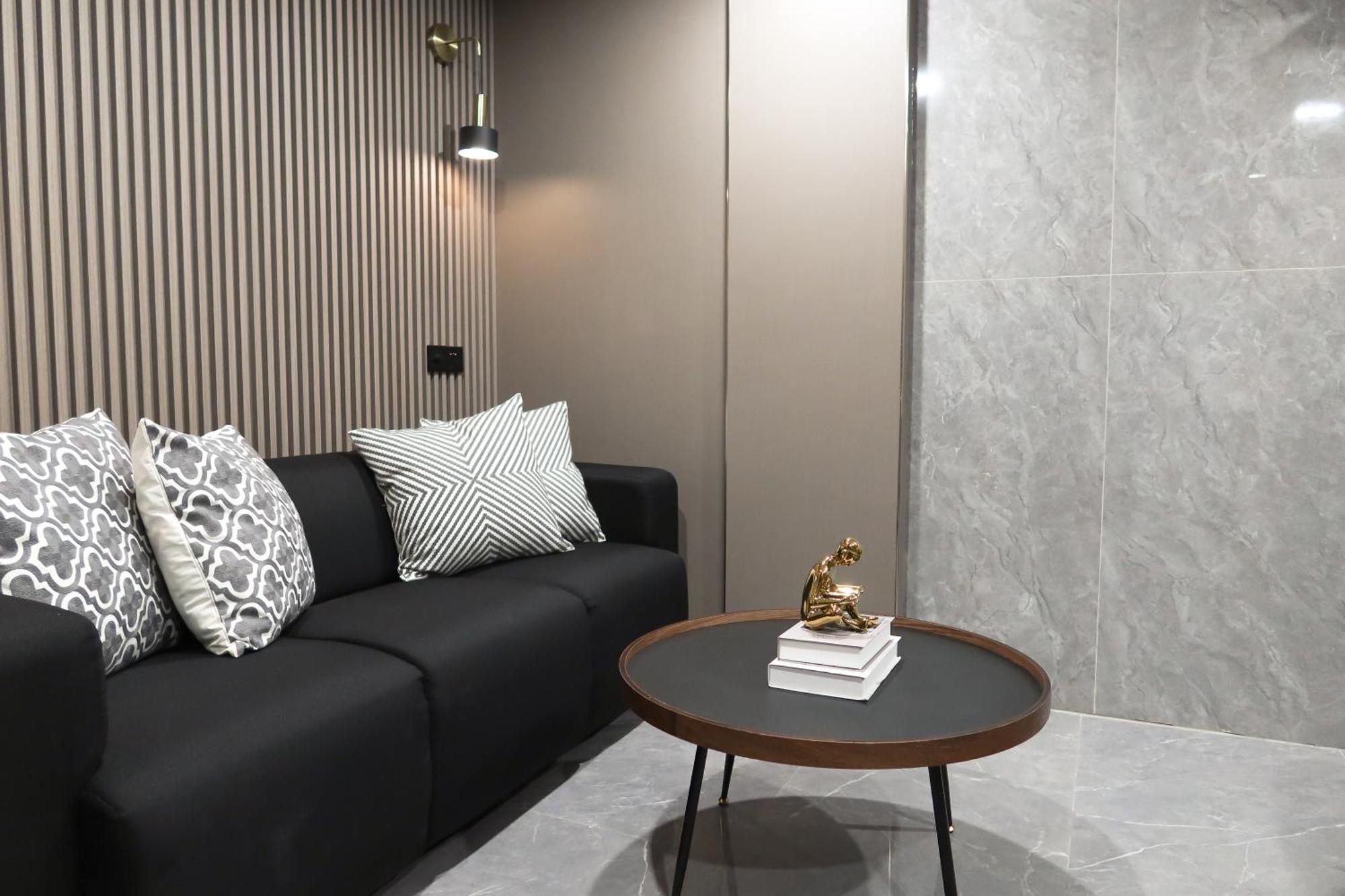 Recharge Studio Apartment & Suites Singapur Pokoj fotografie